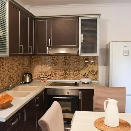 Apartment Lovely At The Heart Of Myslym Shyri Tirana